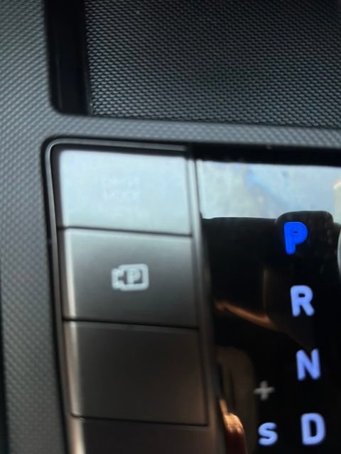 Certified 2026 Hyundai Elantra Sport FWD image 13