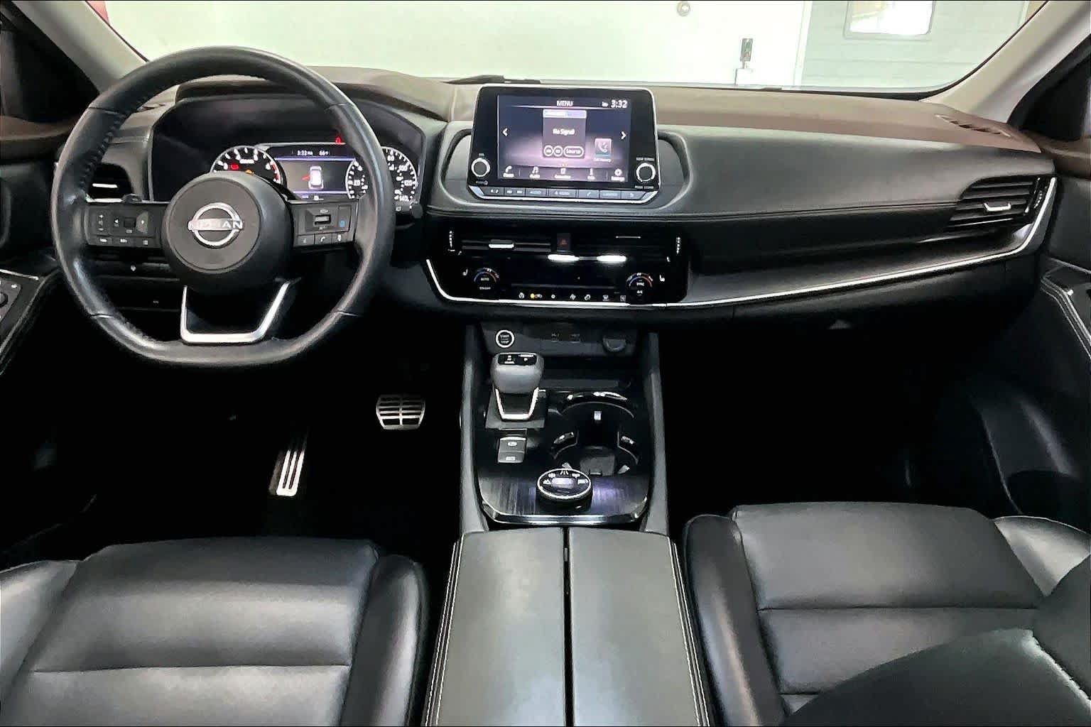 Used 2022 Nissan Rogue SV w/ SV Premium Package AWD/4WD image 9