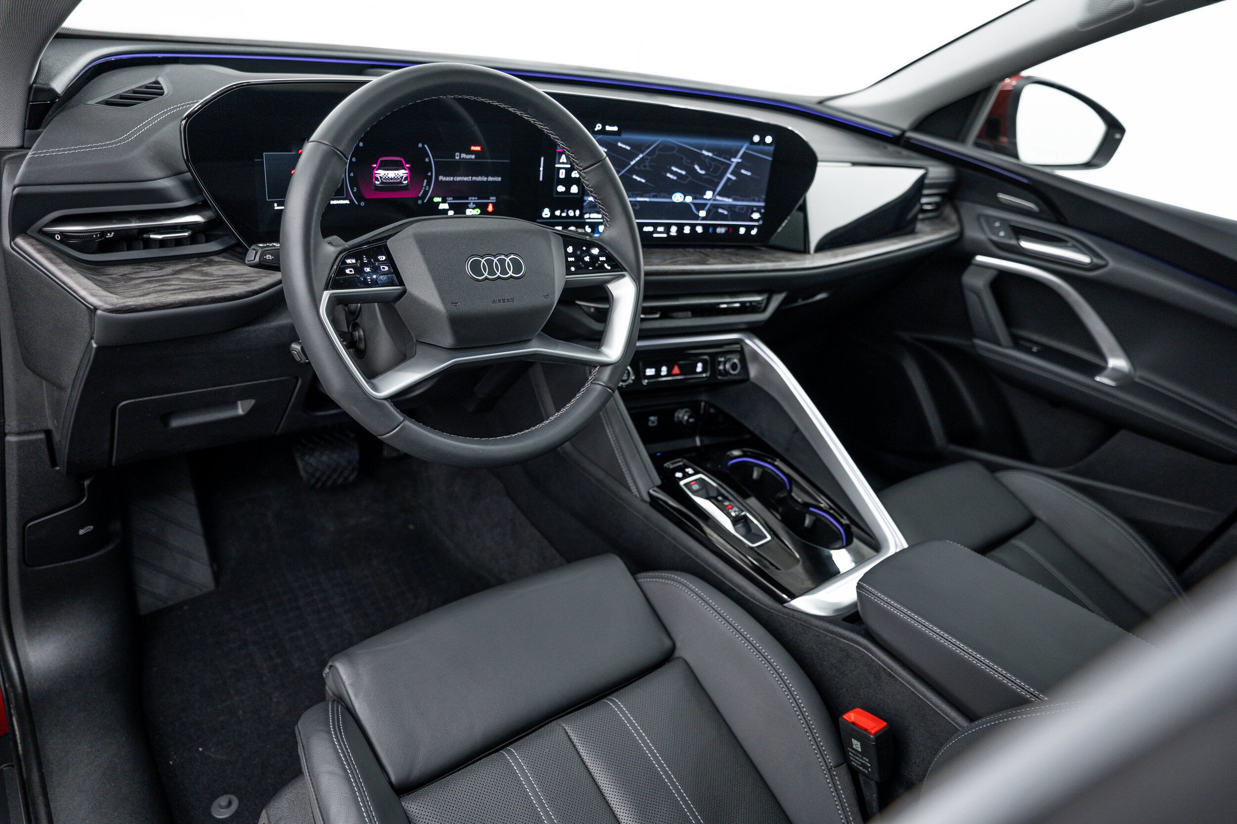 Used 2025 Audi Q5 Premium Plus w/ Premium Plus AWD/4WD image 8
