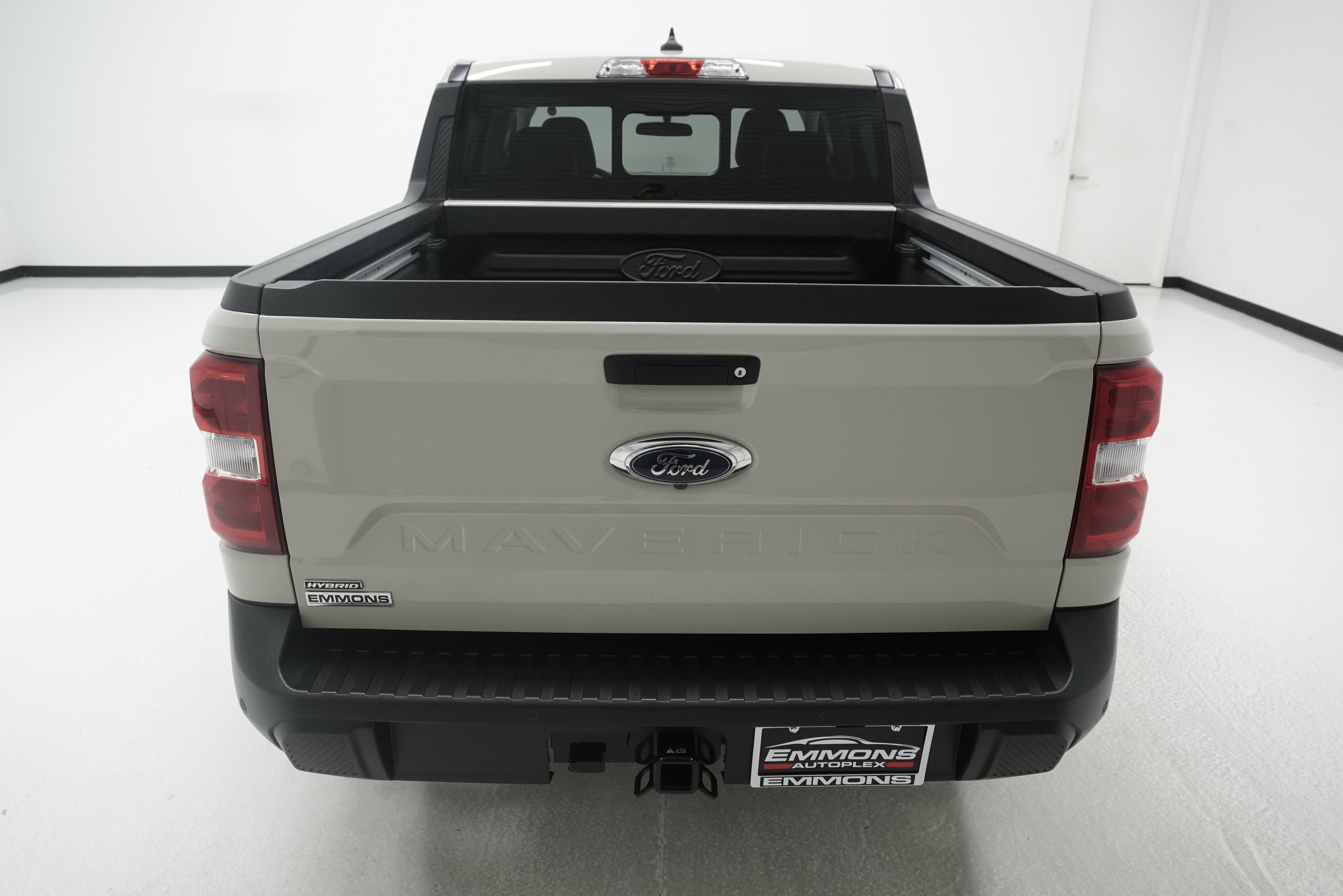 Used 2024 Ford Maverick Lariat FWD image 5