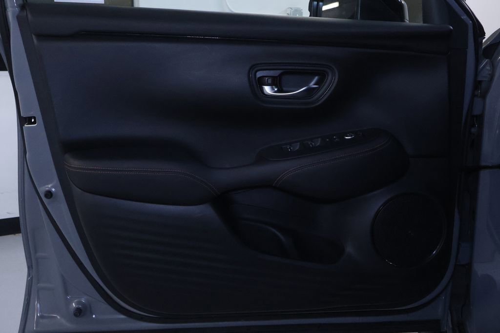 Used 2024 Honda HR-V Sport image 10