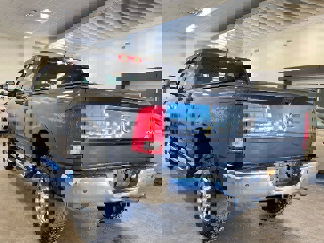 Used 2017 RAM 2500 Tradesman w/ Chrome Appearance Group image 5