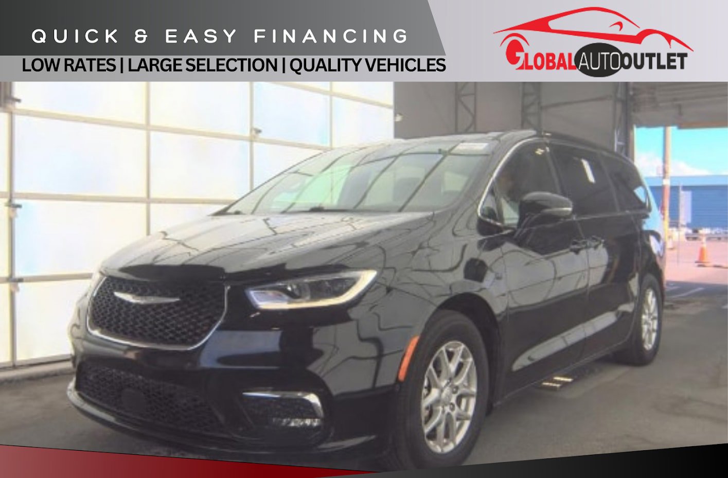 Used 2025 Chrysler Pacifica Select FWD image 1