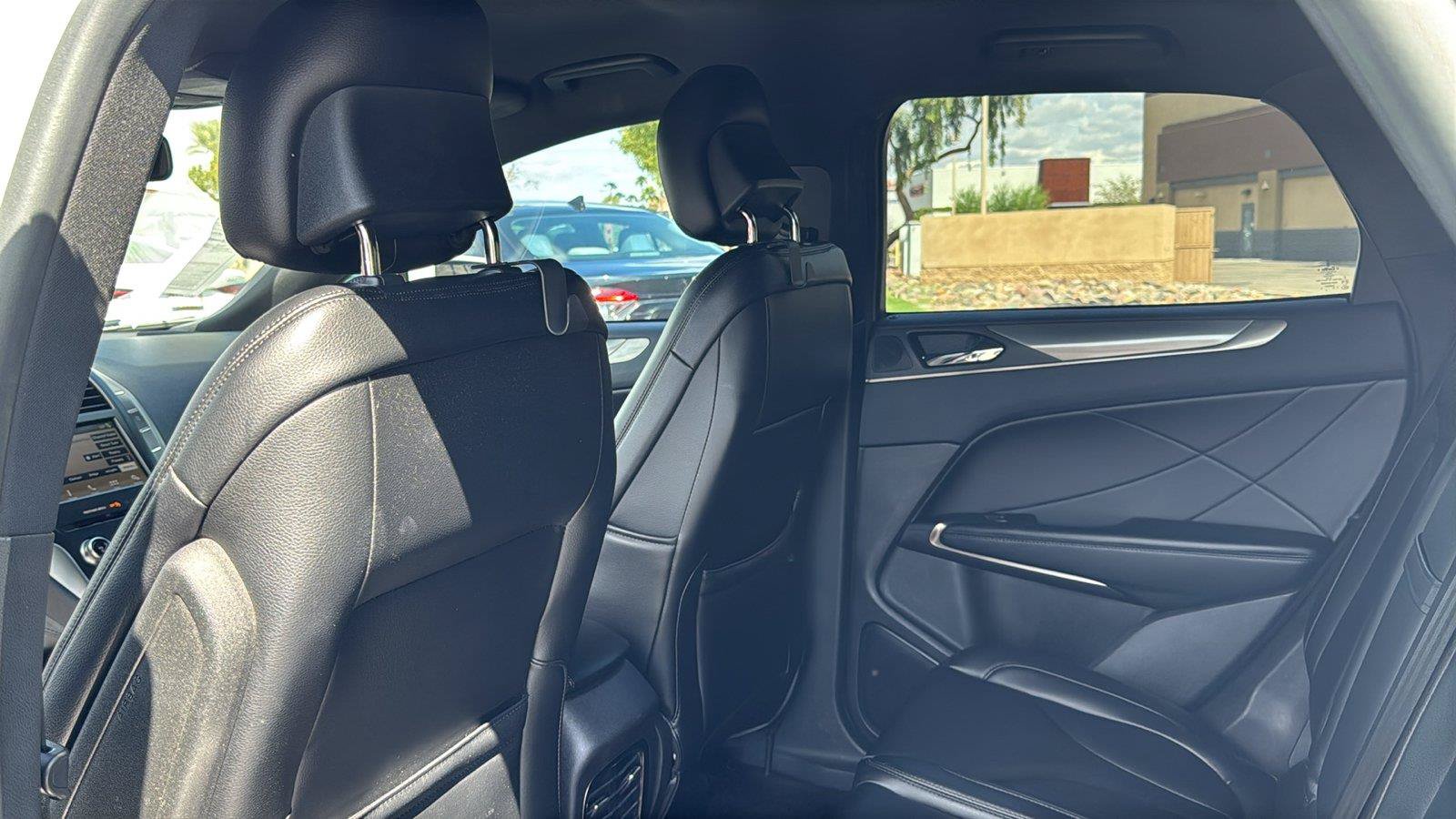 Used 2018 Lincoln MKC Premiere FWD image 25