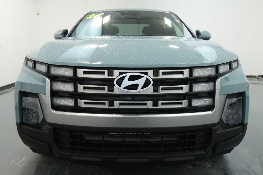 New 2026 Hyundai Santa Cruz SE AWD/4WD image 2