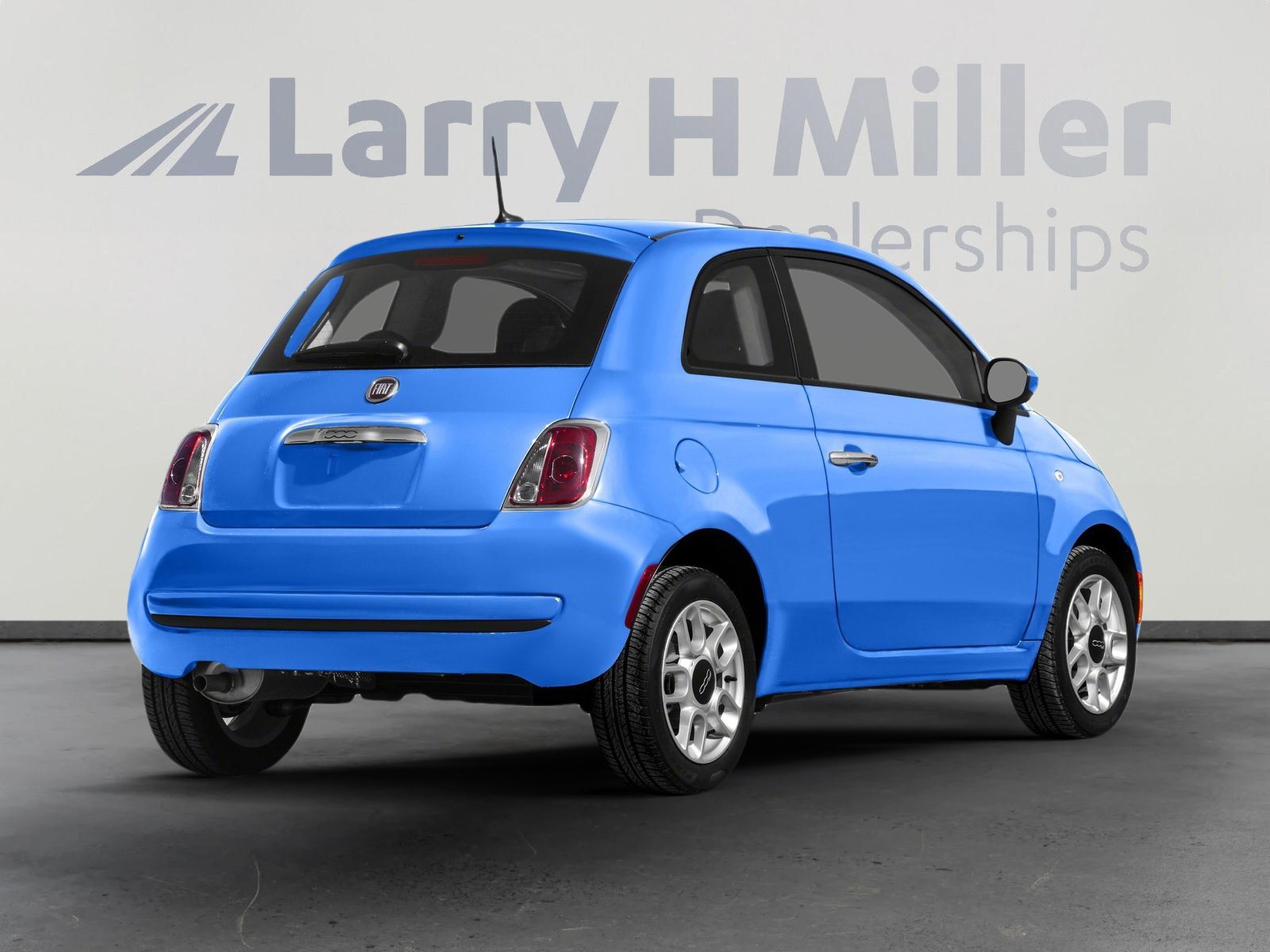 Used 2015 FIAT 500 Pop image 2