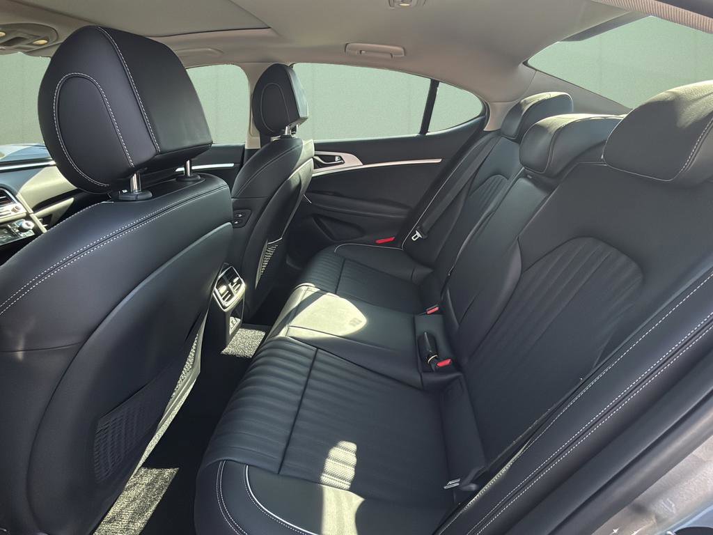 Used 2026 Genesis G70 2.5T Prestige image 21