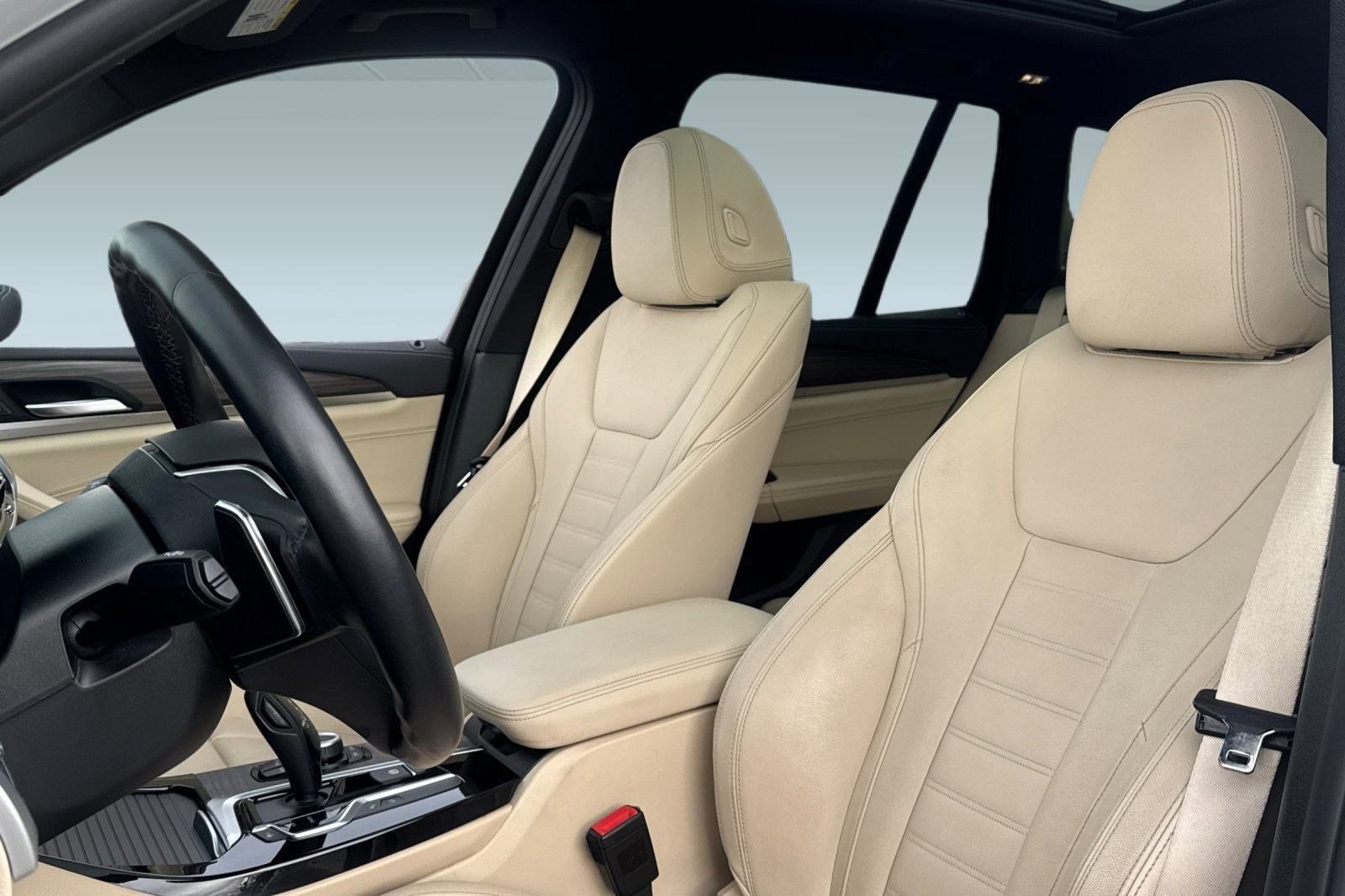 Used 2018 BMW X3 M40i image 21