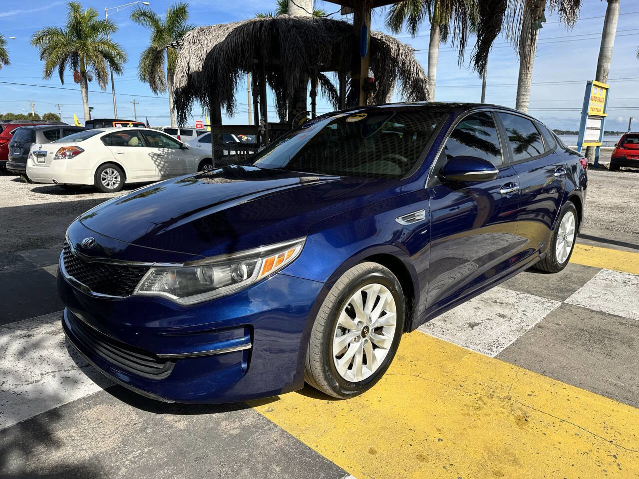 Used 2017 Kia Optima LX image 1