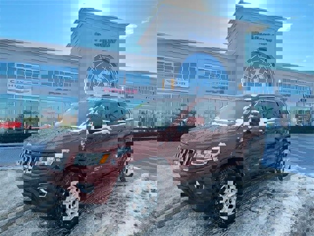 Certified 2016 Jeep Grand Cherokee Laredo w/ Quick Order Package 23E image 1