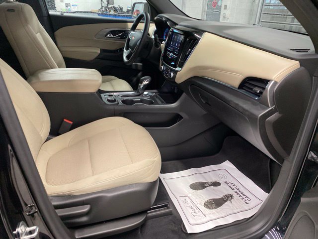 Used 2023 Chevrolet Traverse LS AWD/4WD image 13