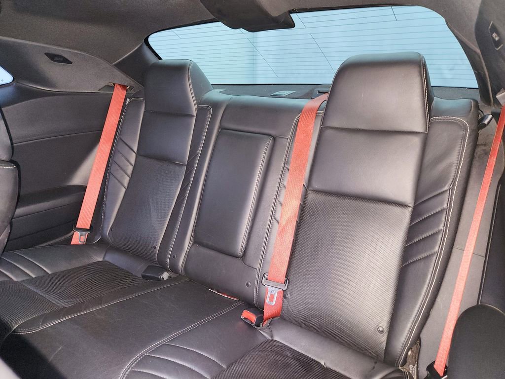 Used 2016 Dodge Challenger SRT Hellcat image 38