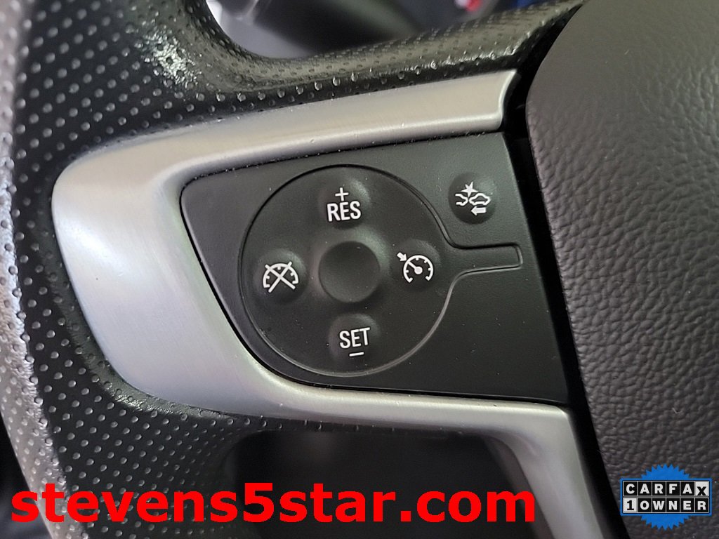 Used 2023 GMC Acadia SLE image 17