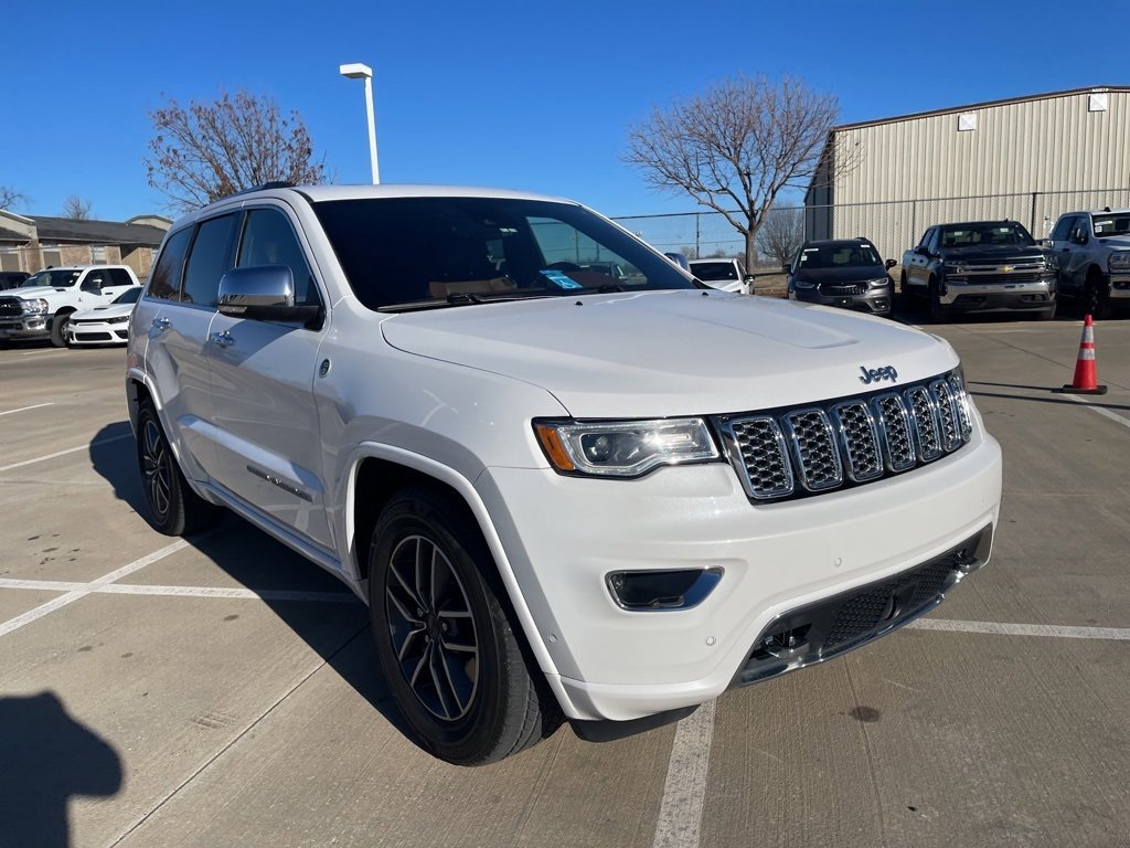 Used 2021 Jeep Grand Cherokee Overland image 1