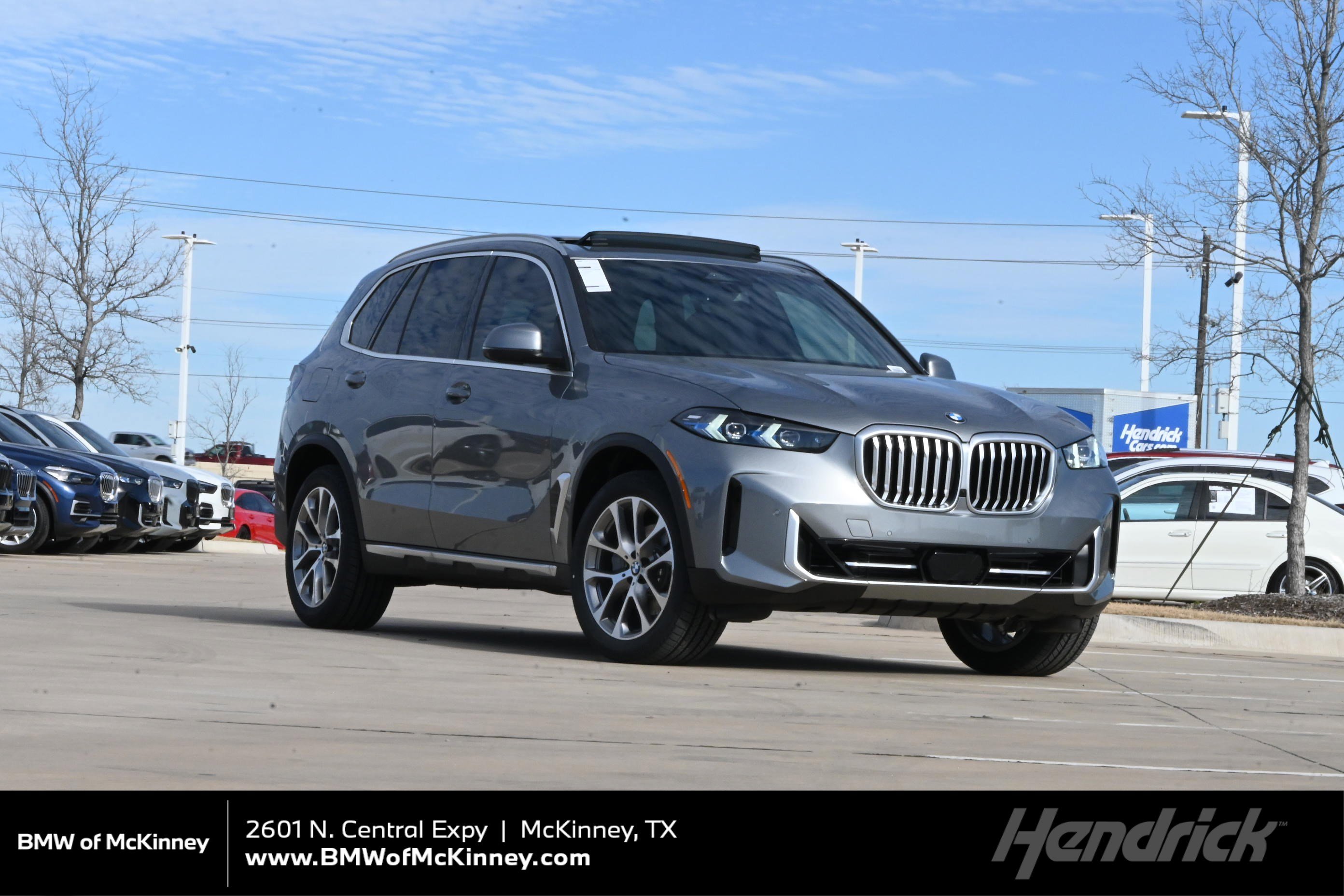 New 2026 BMW X5 sDrive40i image 1