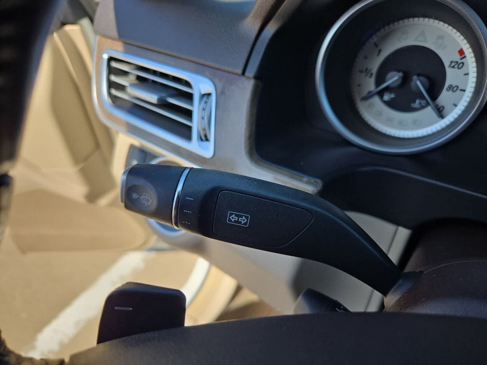 Used 2016 Mercedes-Benz E 350 Sedan image 25