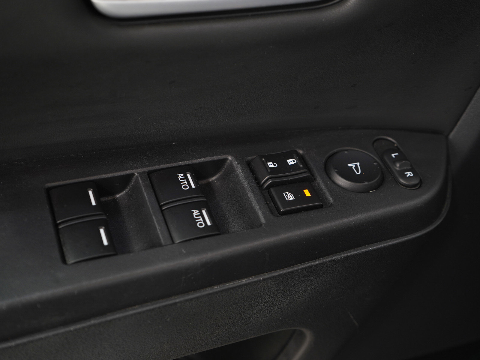 Used 2014 Honda Pilot EX-L image 24