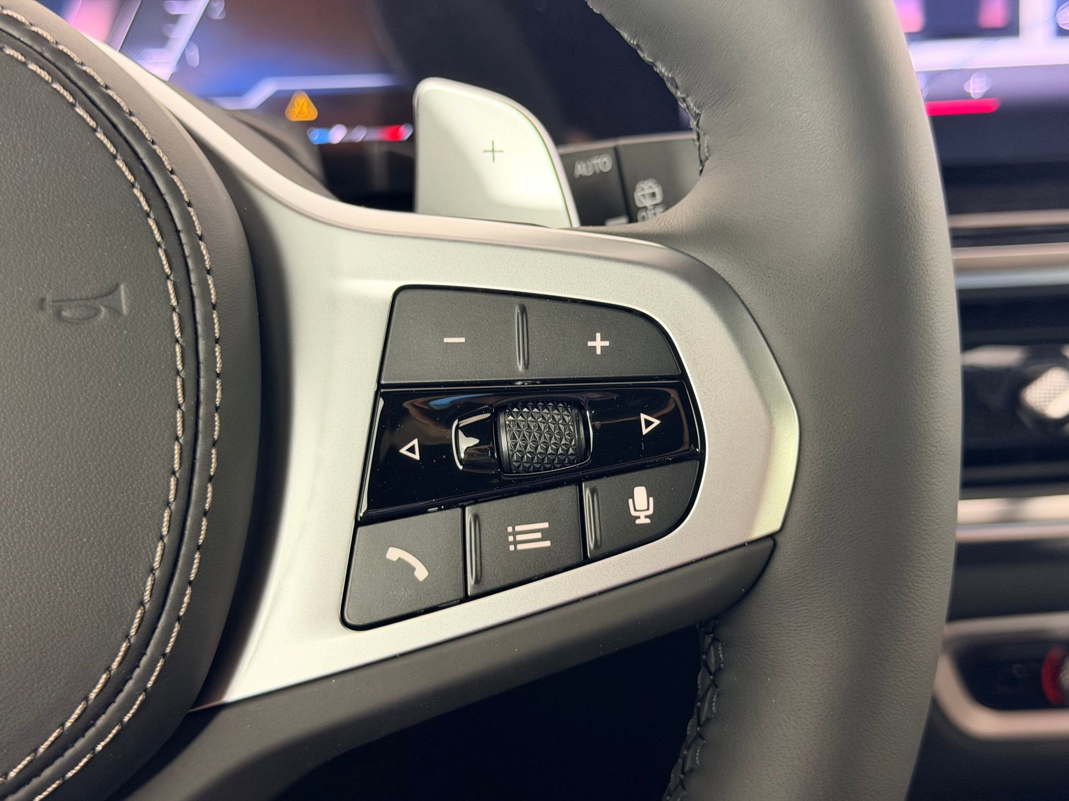 New 2026 BMW X5 xDrive40i AWD/4WD image 28