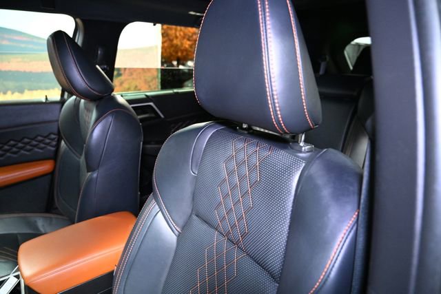 Used 2022 Mitsubishi Outlander SEL image 22