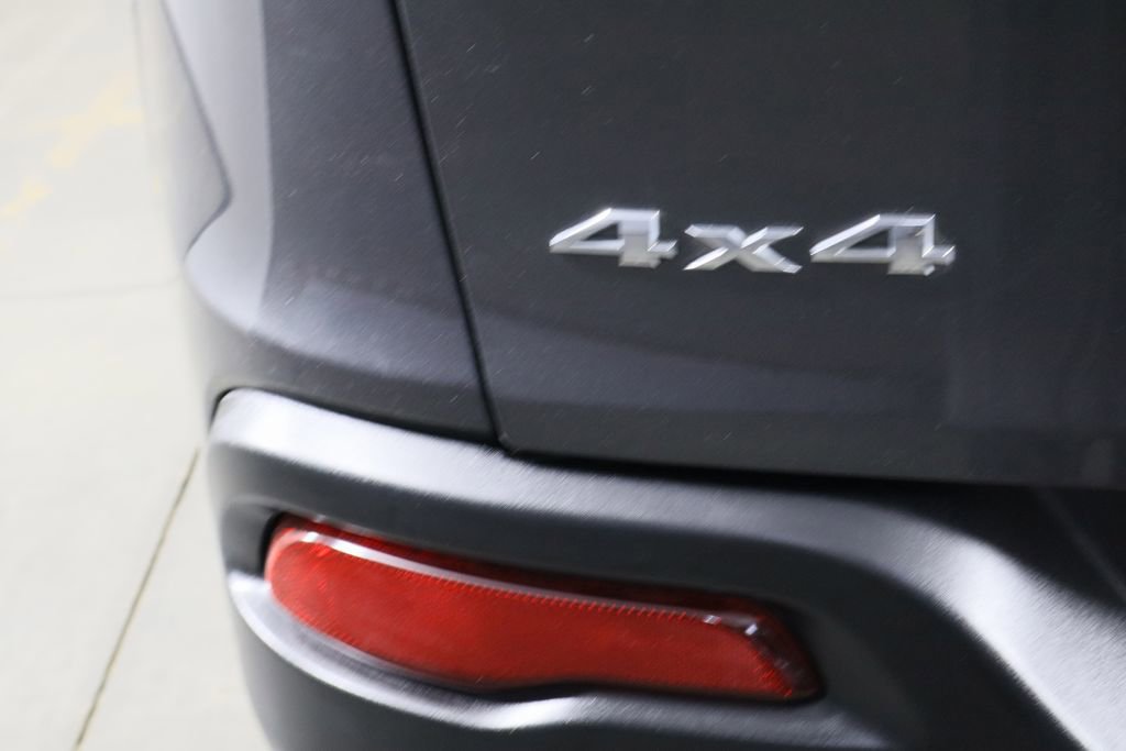 Used 2016 Jeep Cherokee Limited w/ Luxury Group image 38