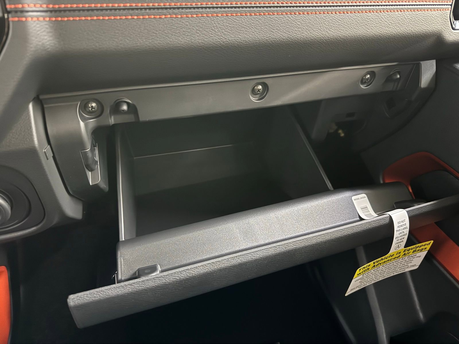 New 2026 Nissan Frontier PRO-4X w/ Pro-4x Convenience Package image 29