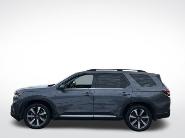 Used 2023 Honda Pilot Touring image 17