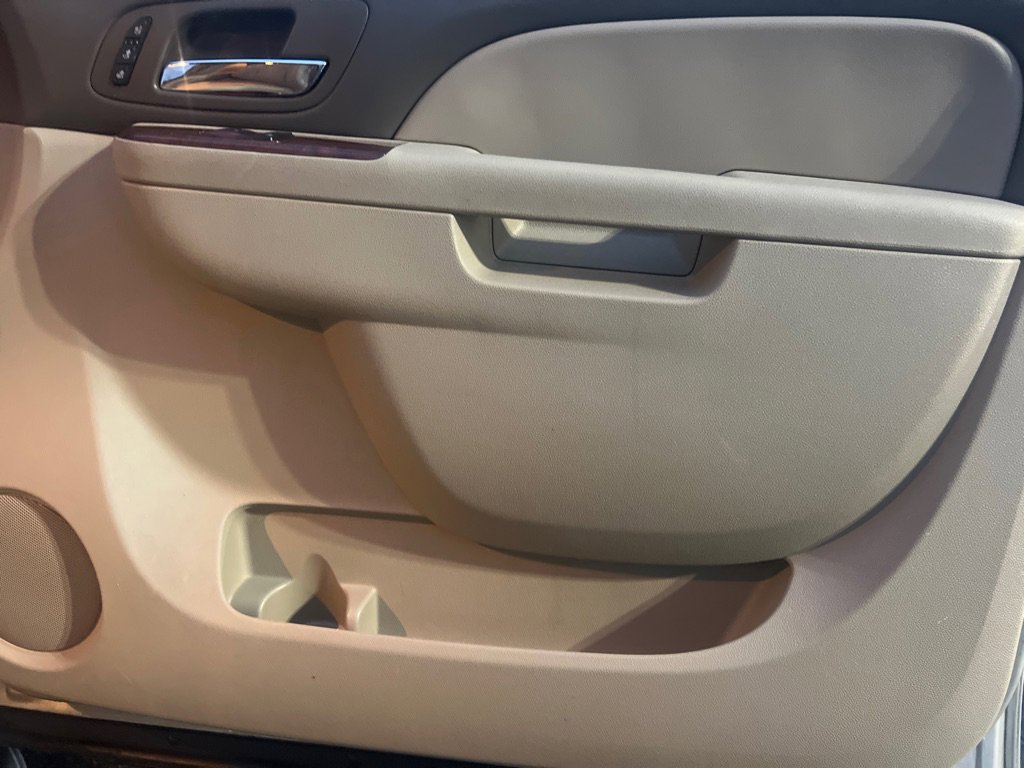 Used 2014 Chevrolet Tahoe LTZ image 22