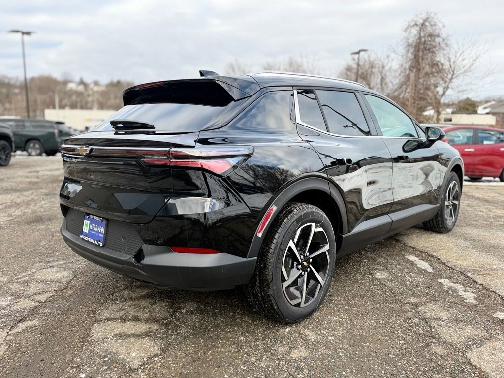 New 2026 Chevrolet Equinox EV LT image 6