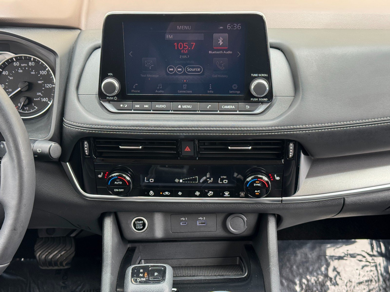 Used 2022 Nissan Rogue SV w/ SV Premium Package FWD image 22