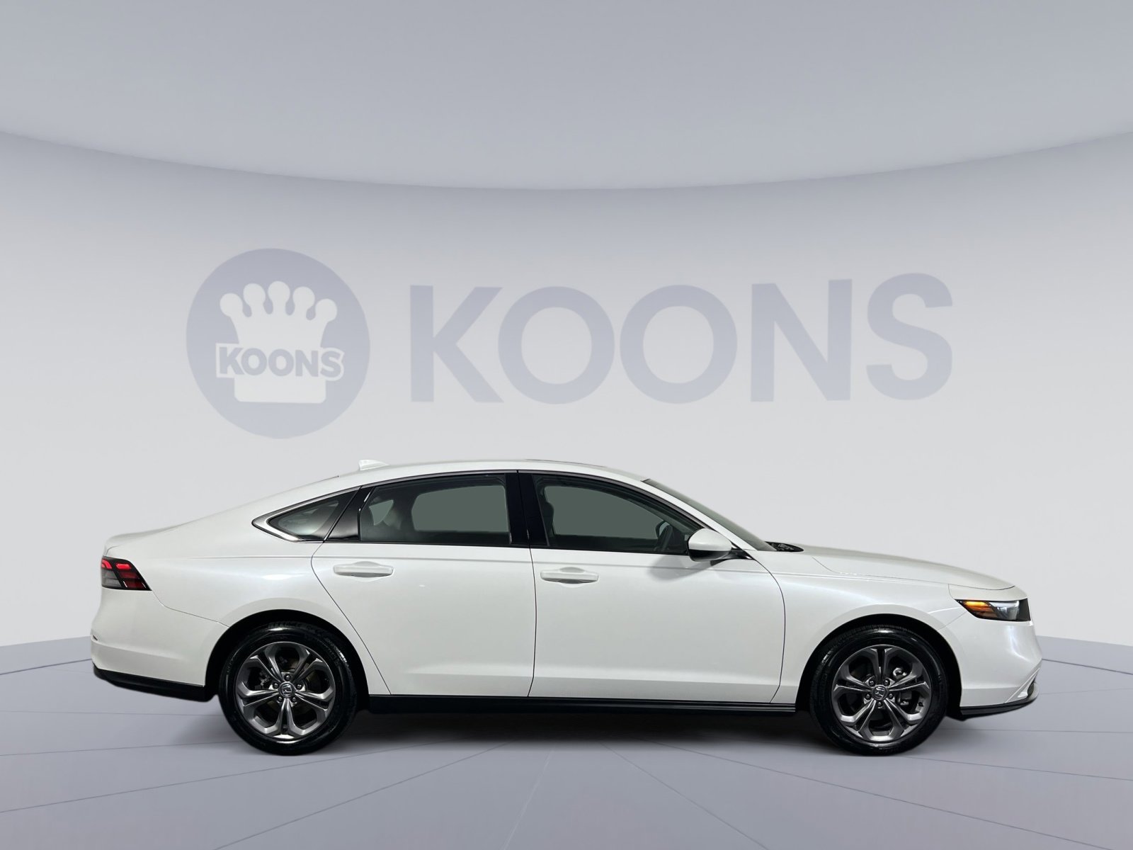 Used 2024 Honda Accord EX image 8