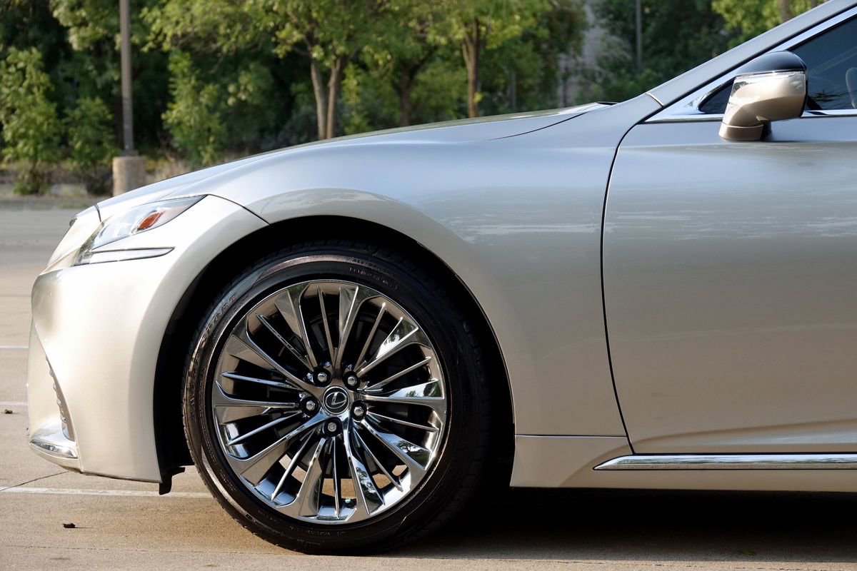 Used 2019 Lexus LS 500 image 23