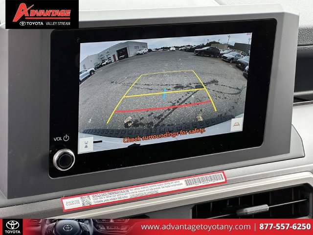 Used 2026 Toyota 4Runner SR5 RWD image 31