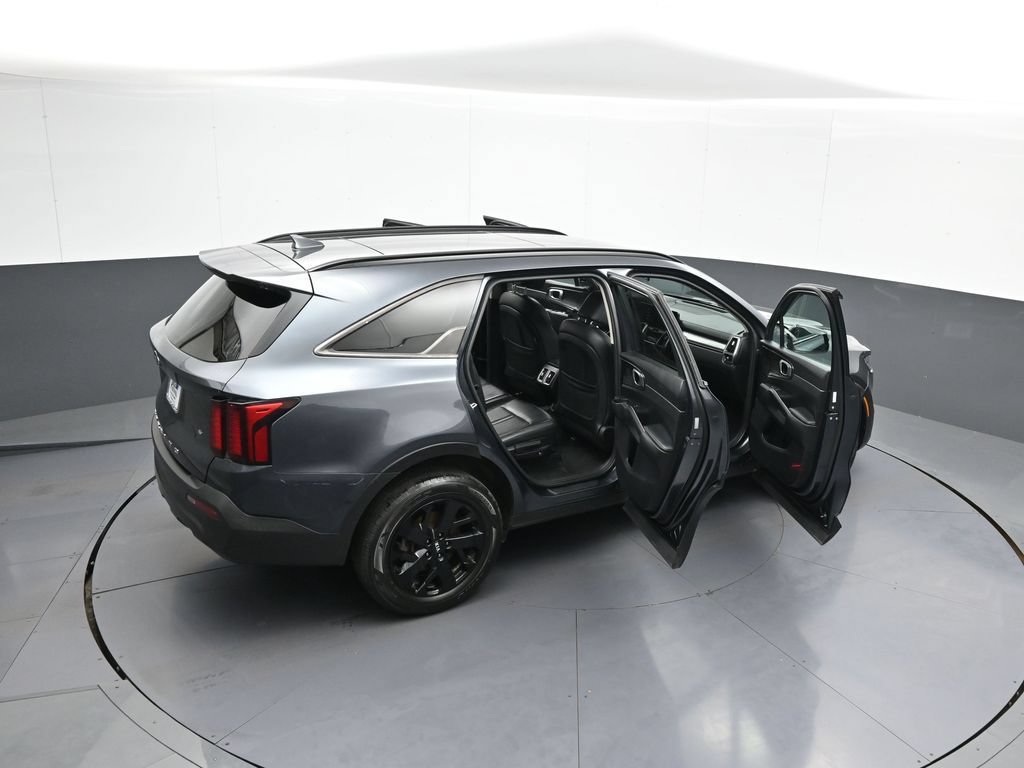 Used 2021 Kia Sorento S w/ Panoramic Sunroof Package AWD/4WD image 46