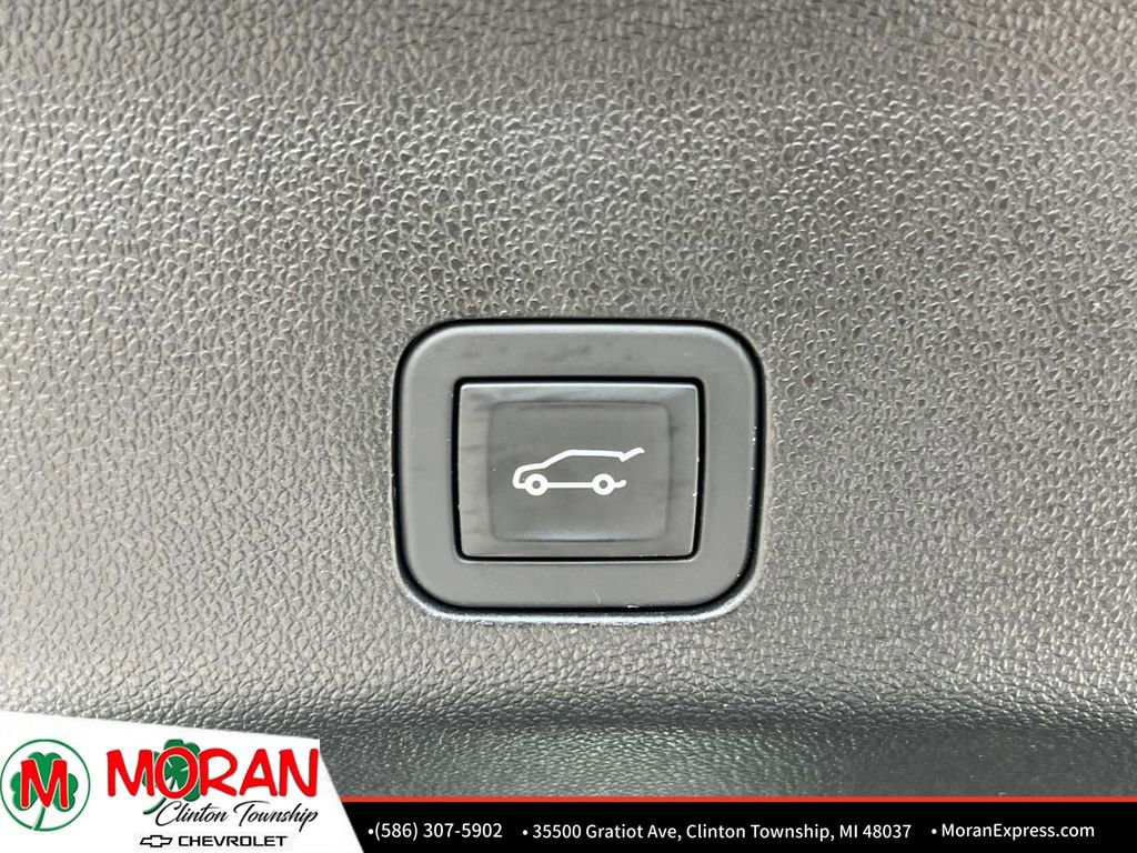 Certified 2025 Chevrolet Tahoe High Country AWD/4WD image 14
