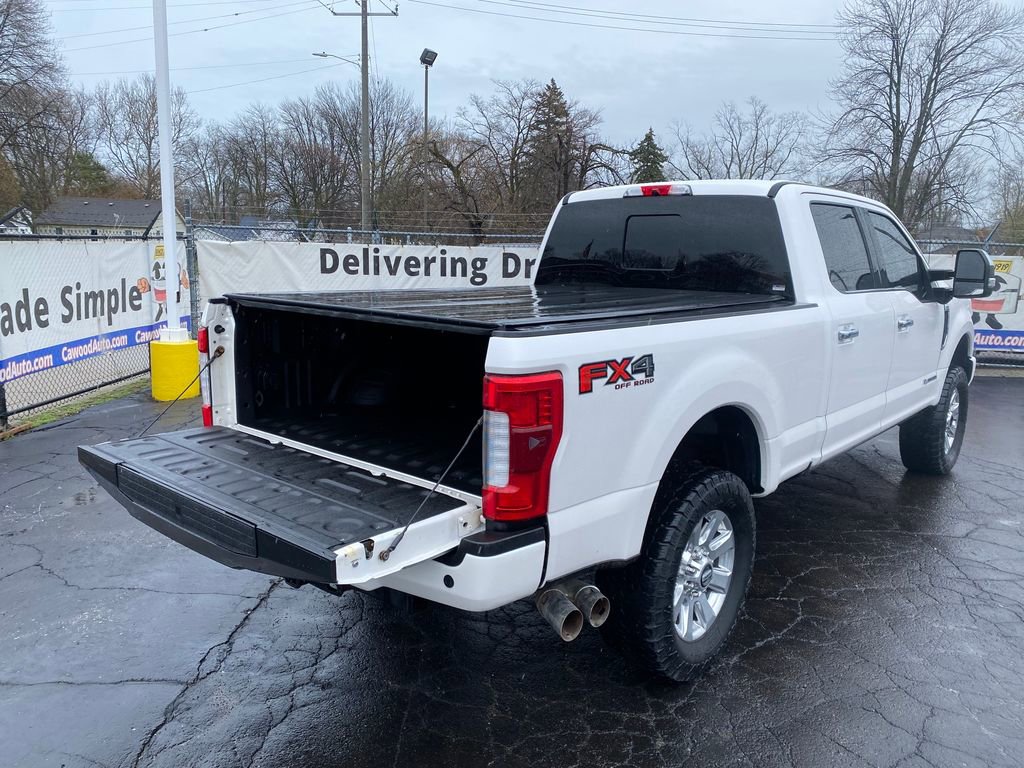 Used 2018 Ford F250 Platinum w/ Platinum Ultimate Package image 5