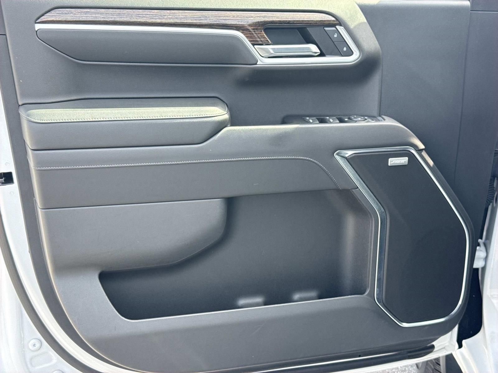 Used 2022 GMC Sierra 1500 Elevation w/ Elevation Premium Package image 22