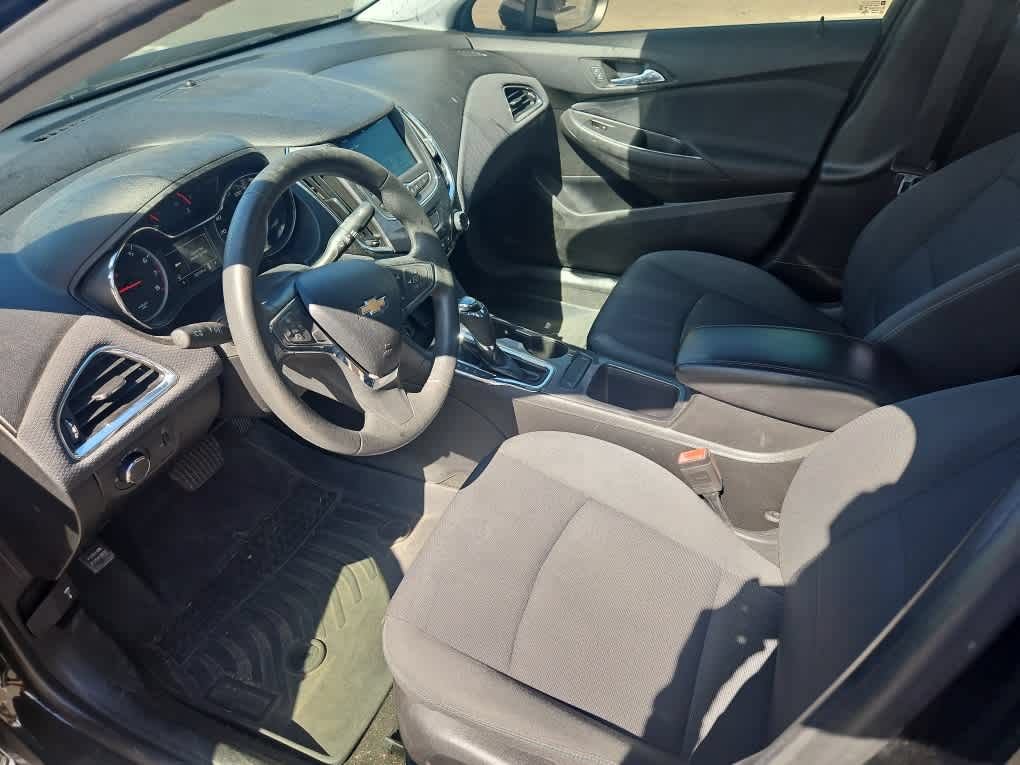 Used 2019 Chevrolet Cruze LT w/ LT Fleet Convenience Package FWD image 14