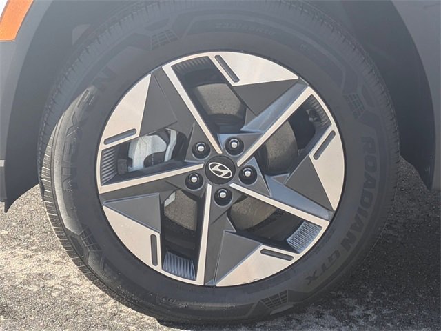 Certified 2025 Hyundai Tucson SEL image 9