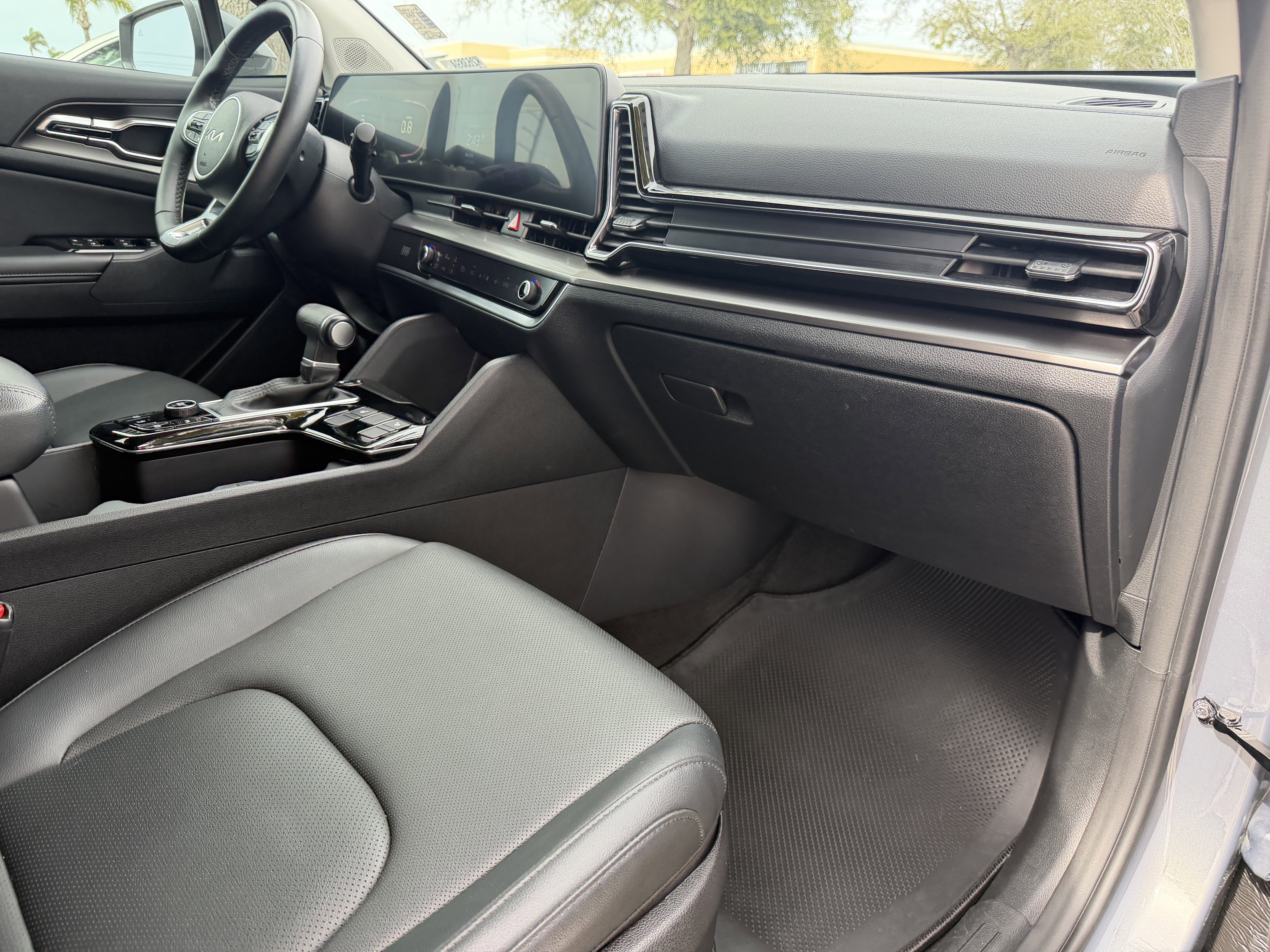 Certified 2023 Kia Sportage EX image 12