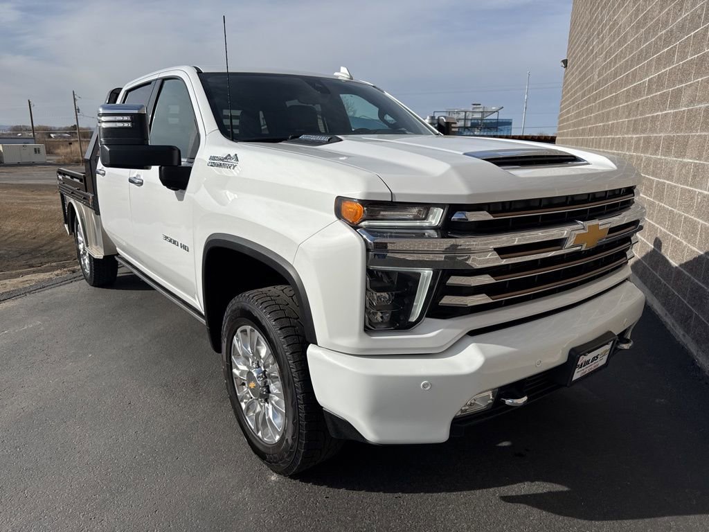 Used 2023 Chevrolet Silverado 3500 High Country w/ Z71 Off-Road Package image 3
