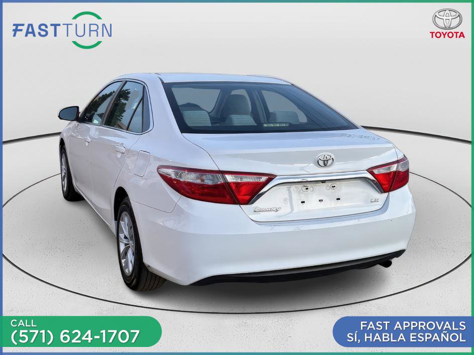 Used 2015 Toyota Camry LE FWD image 16