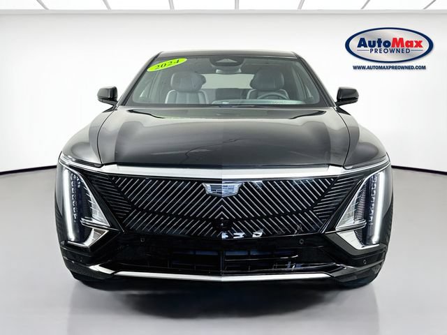 Used 2024 Cadillac Lyriq Tech w/ Driver Assist Package AWD/4WD image 5
