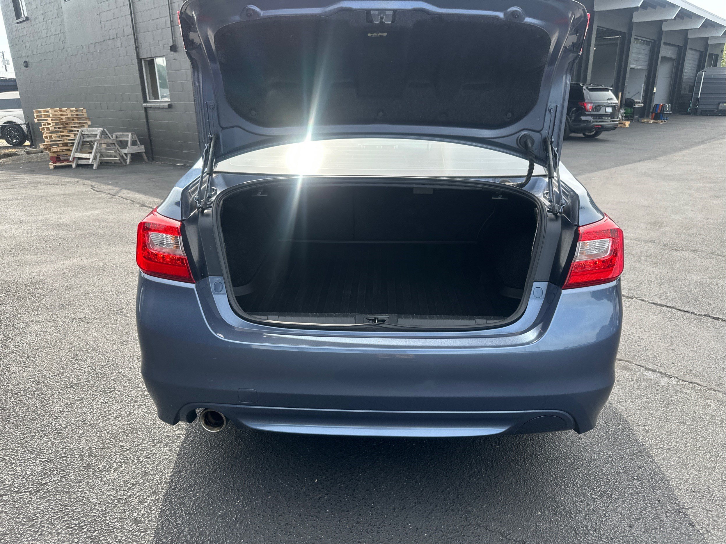 Used 2017 Subaru Legacy 2.5i Premium AWD/4WD image 11