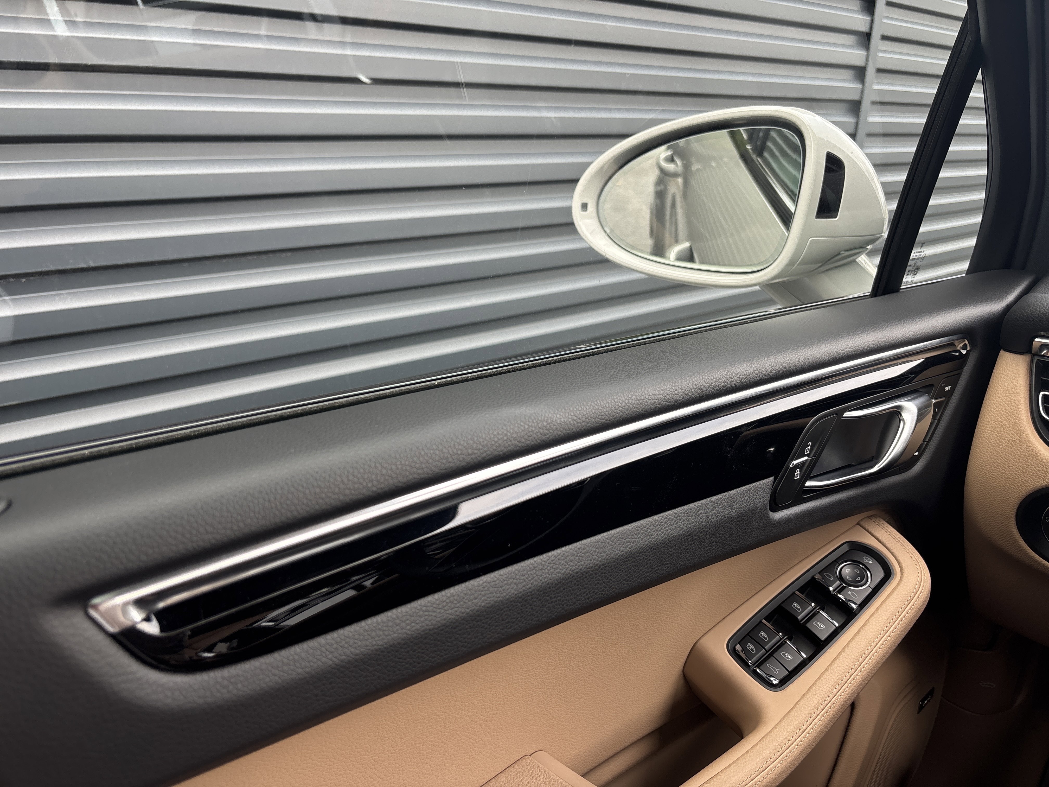New 2026 Porsche Macan S AWD/4WD image 25