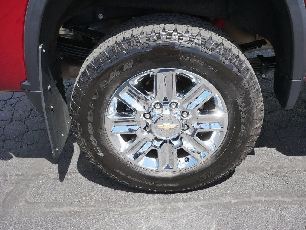 Used 2024 Chevrolet Silverado 3500 High Country w/ High Country Premium Package AWD/4WD image 12