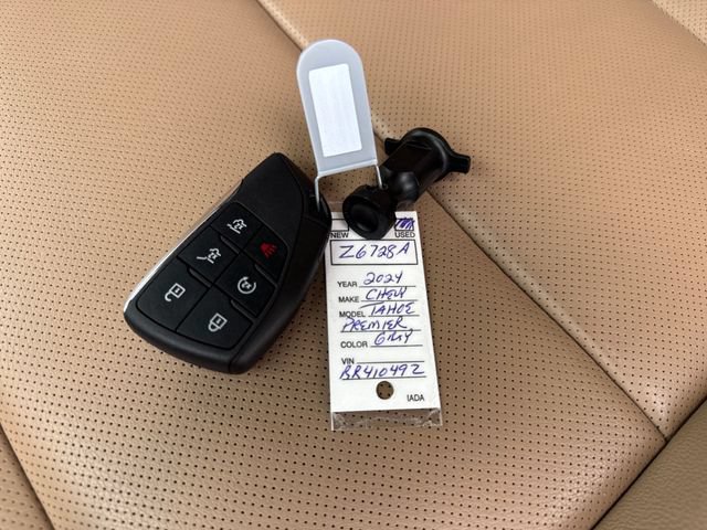 Used 2024 Chevrolet Tahoe Premier w/ Premium Package AWD/4WD image 29
