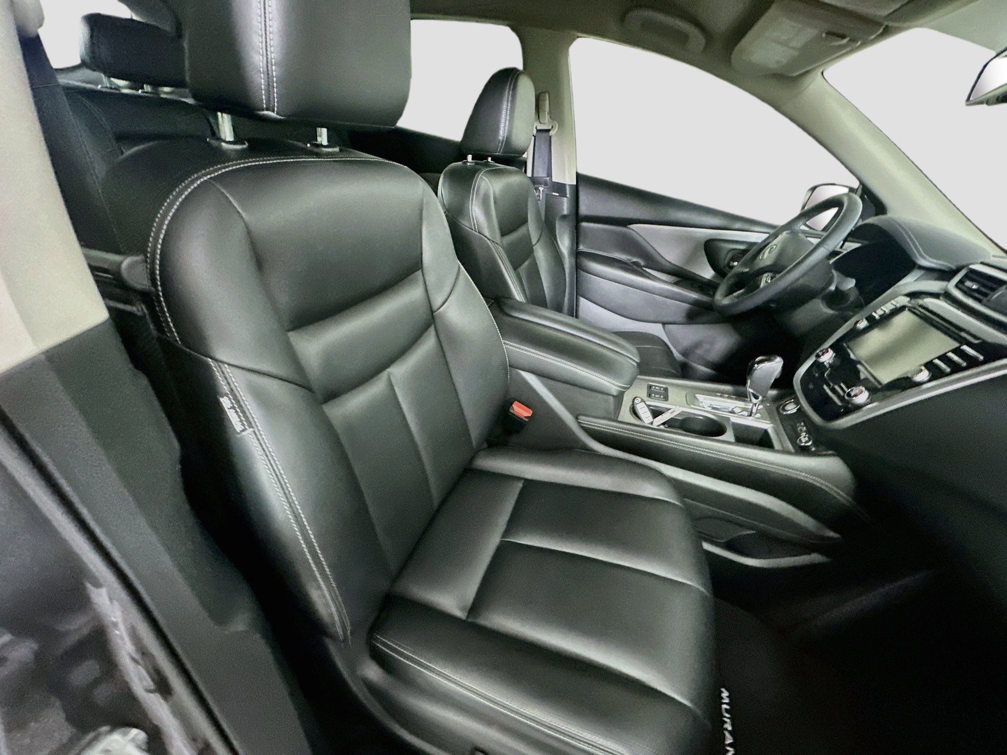 Used 2024 Nissan Murano SV FWD image 29