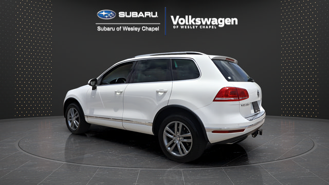 Used 2015 Volkswagen Touareg VR6 AWD/4WD image 6