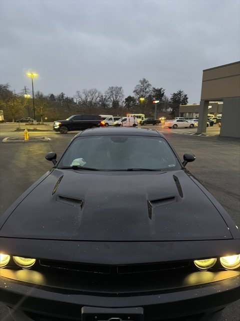Used 2015 Dodge Challenger SXT Plus image 8