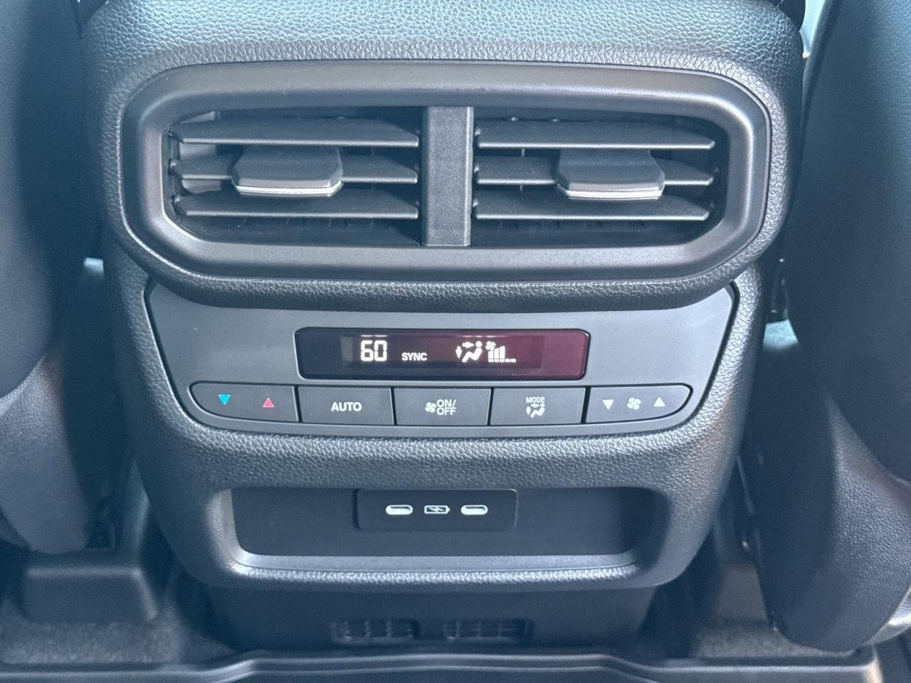 Certified 2025 Honda Pilot EX-L image 18